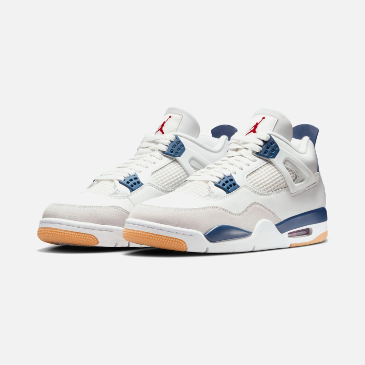 Nike Air Jordan 4 Retro