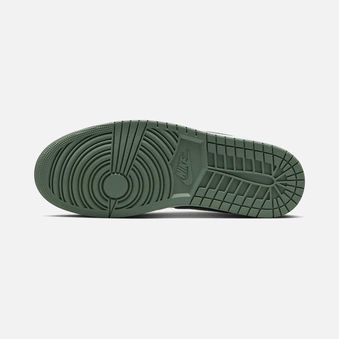 کفش اورجینال استایل و کژوال Nike Air Jordan 1 Mid