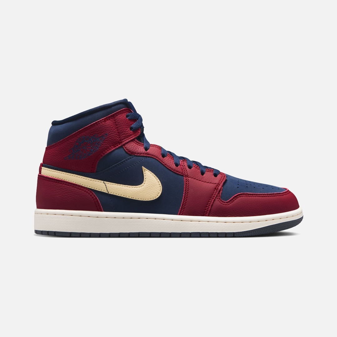 کفش اورجینال استایل و کژوال Nike Air Jordan 1 M Se Sp26