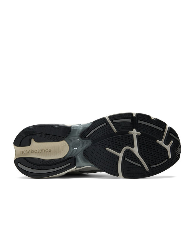 کفش اورجینال استایل و کژوال New Balance 2010 Lifestyle