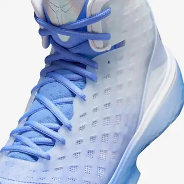 کفش اورجینال بسکتبال Nike Kobe 3 Protro 'Christmas'