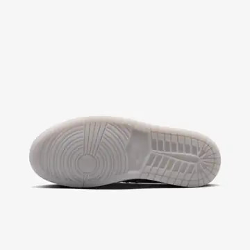 کفش اورجینال استایل و کژوال Jordan Air Jordan 1 Retro High OG x Swarovski 'Vast Grey' (W)
