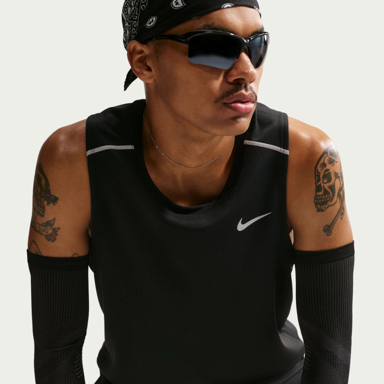 رکابی اورجینال Nike Dri-FIT Miler