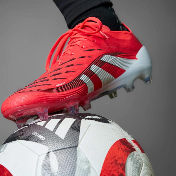 کفش اورجینال فوتبال adidas Predator Elite