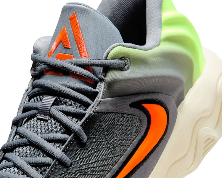 کفش اورجینال بسکتبال Nike GIANNIS IMMORTALITY 4