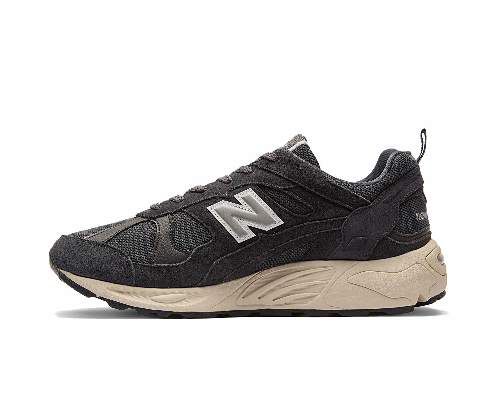 کفش اورجینال استایل و کژوال New Balance 878
