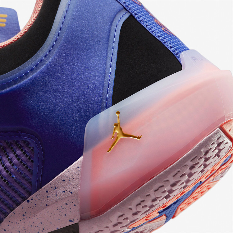 کفش اورجینال بسکتبال Nike Air Jordan 37 low